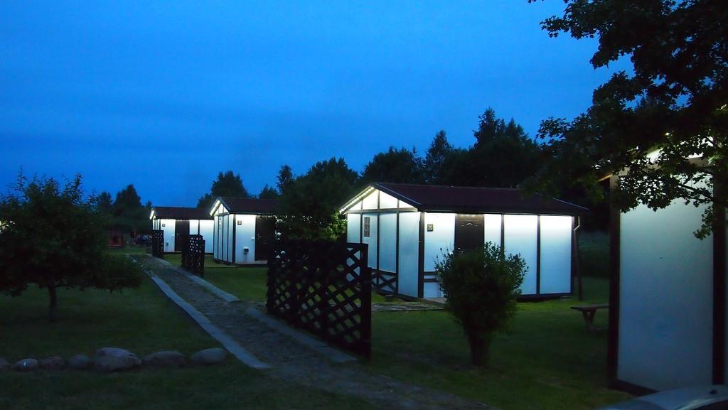 Hotel Kempings Vinkalni à Ventspils Extérieur photo